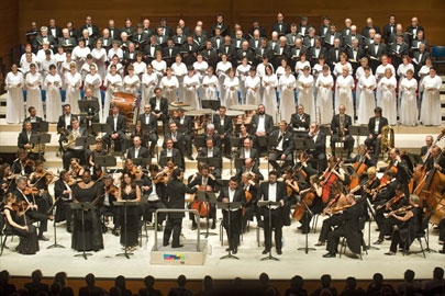 EUSKADIKO ORKESTRAK ETA DONOSTIAKO ORFEOIAK HAITIREN ALDEKO KONTZERTU BAT ESKAINIKO DUTE